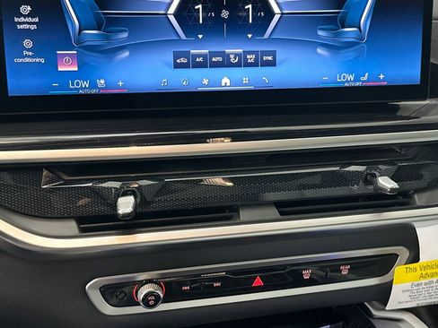 Certified 2024 BMW X6 xDrive40i w/ Premium Package image 25