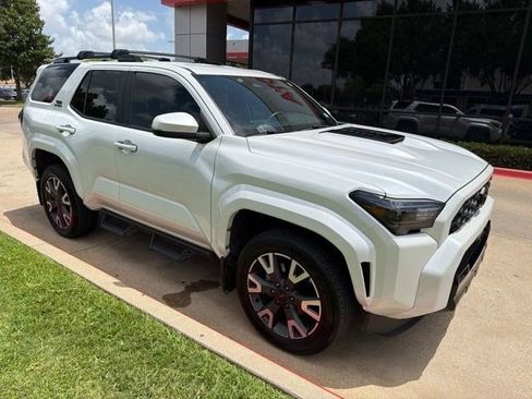 Used 2025 Toyota 4Runner TRD Sport AWD/4WD image 6