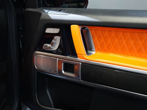 Used 2019 Mercedes-Benz G 550 w/ AMG Line image 25