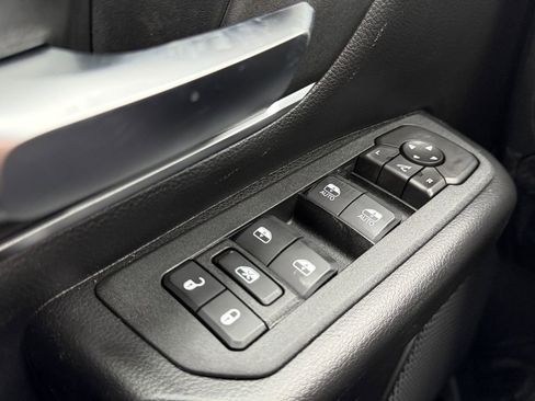 New 2026 RAM 1500 4x4 Crew Cab image 28