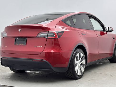 Used 2020 Tesla Model Y Long Range AWD/4WD image 7