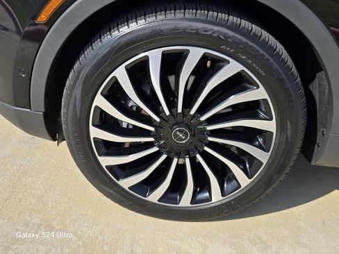 Used 2019 Lincoln Nautilus Black Label image 9