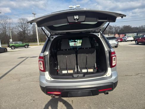 Used 2014 Ford Explorer XLT w/ Equipment Group 202A image 5