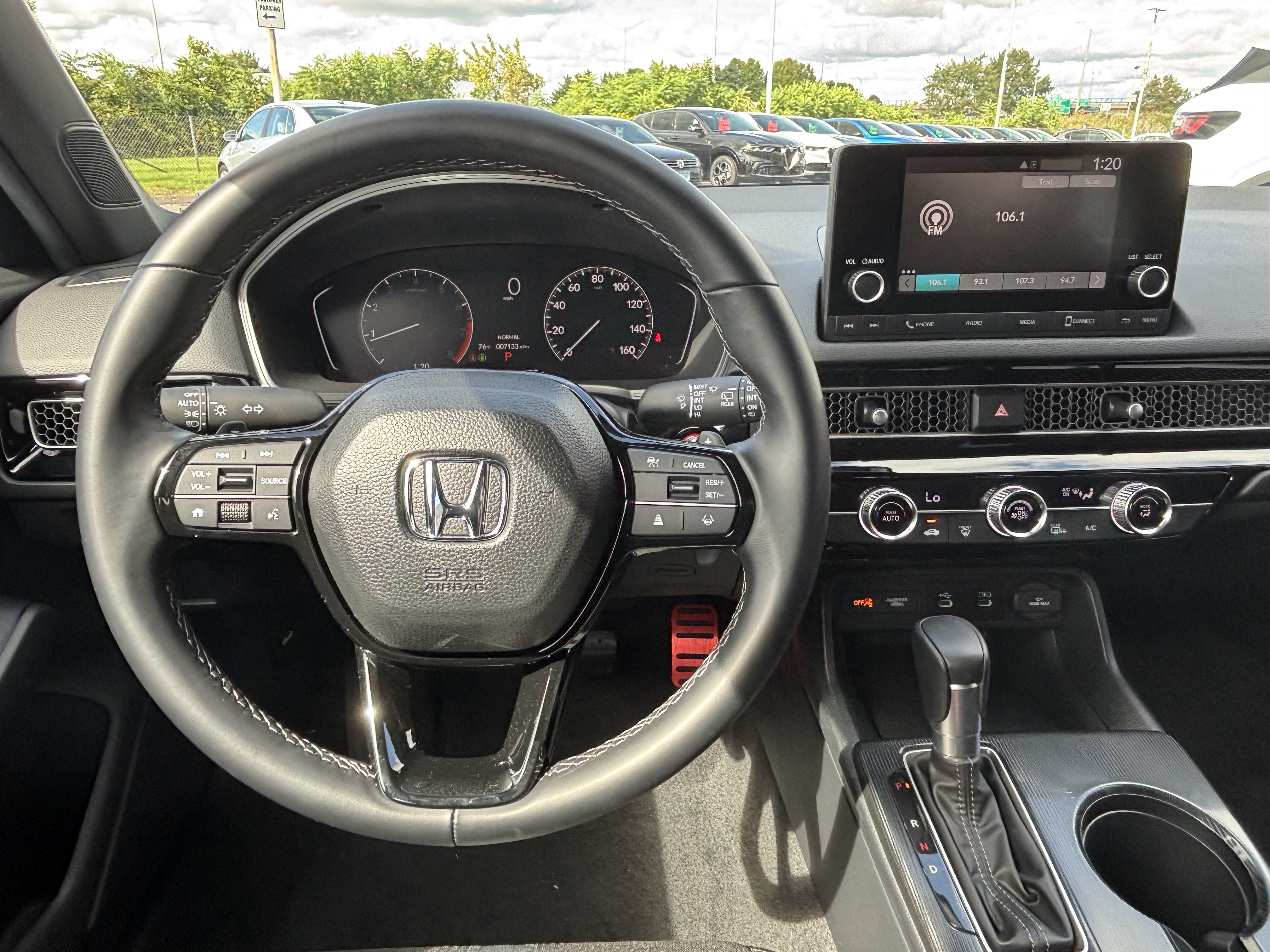 Used 2025 Honda Civic Sport image 16