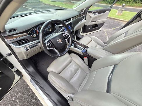 Used 2014 Cadillac XTS Premium FWD image 26