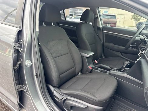 Used 2020 Hyundai Elantra SEL w/ Cargo Package (C1) FWD image 18