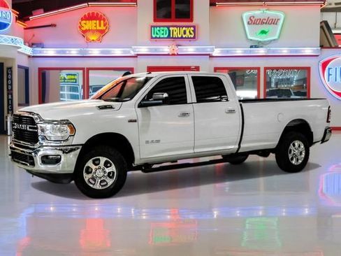 Used 2019 RAM 2500 Lone Star AWD/4WD image 2