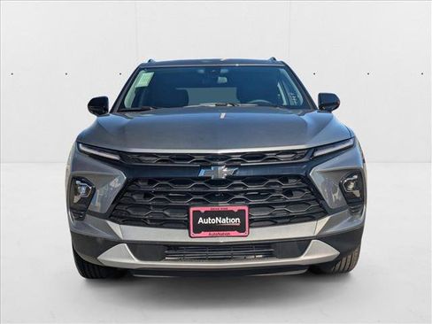 New 2025 Chevrolet Blazer LT w/ Midnight/Sport Edition image 6