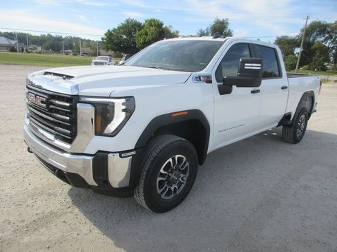 New 2026 GMC Sierra 3500 Pro AWD/4WD image 10