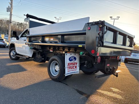 Used 2025 Chevrolet Silverado 3500 W/T w/ WT Convenience Package image 43