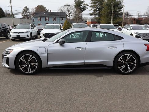Used 2022 Audi e-tron GT Premium Plus image 8