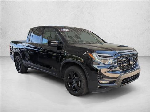 Used 2024 Honda Ridgeline Black Edition image 3