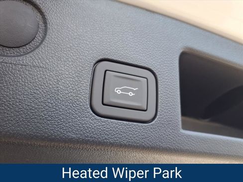 New 2026 Chevrolet Equinox LT w/ Convenience Package II image 25