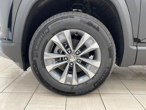 New 2026 Chevrolet Equinox LT w/ Safety and Technology Package AWD/4WD image 8