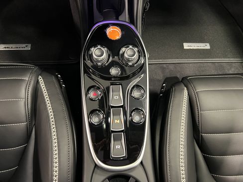 New 2026 McLaren GTS image 30