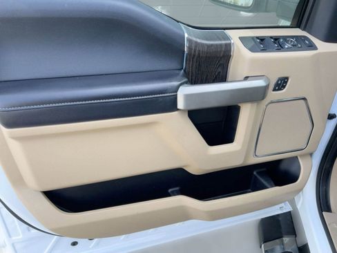 Used 2020 Ford F250 Lariat w/ Lariat Value Package image 12