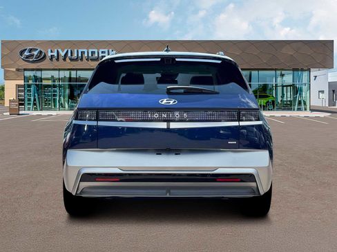 New 2026 Hyundai Ioniq 5 Limited image 6