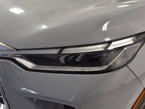 Certified 2025 INFINITI QX60 Sensory w/ Vision Package image 10