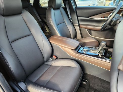 Certified 2023 MAZDA CX-30 AWD 2.5 S w/ Premium Package image 14