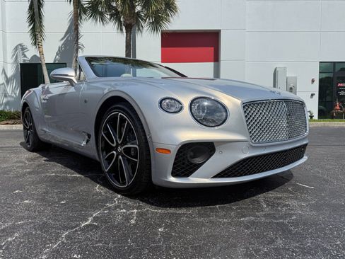 Used 2020 Bentley Continental GT V8 AWD/4WD image 4