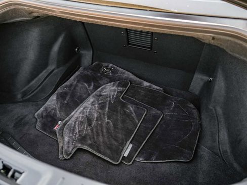 Used 2014 Nissan GT-R Black Edition image 64