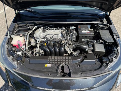 Used 2022 Toyota Corolla LE FWD image 32