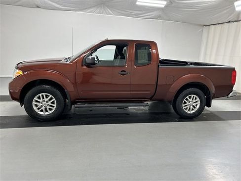 Used 2016 Nissan Frontier SV w/ SV Value Truck Package image 6