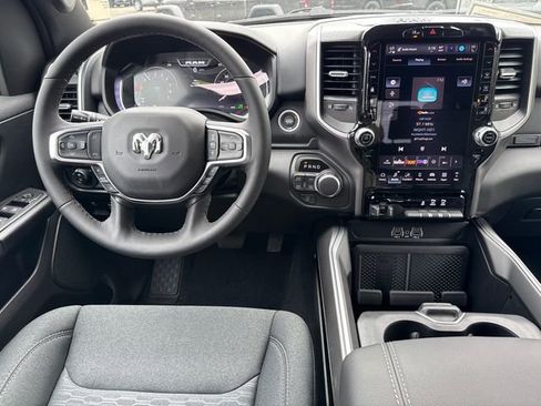 New 2026 RAM 1500 Big Horn AWD/4WD image 20
