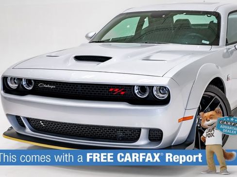 Used 2023 Dodge Challenger R/T Scat Pack RWD image 2