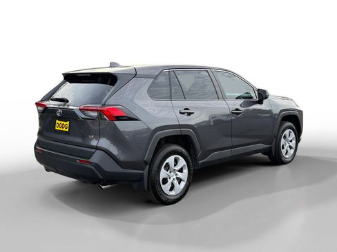 Used 2024 Toyota RAV4 LE image 5