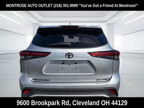 Used 2021 Toyota Highlander XSE AWD/4WD image 6