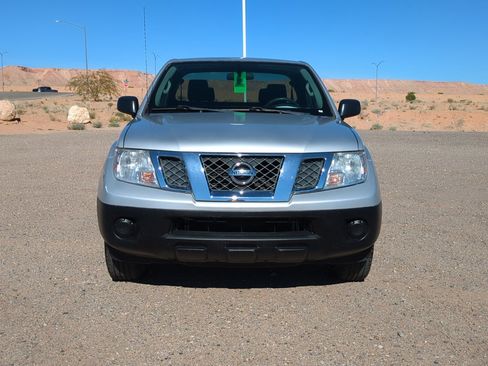 Used 2013 Nissan Frontier S image 8