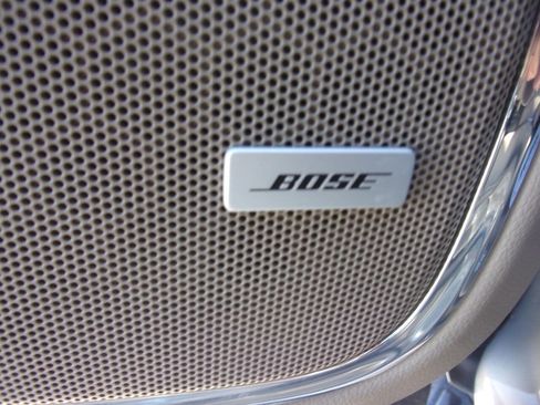 Used 2018 Chevrolet Tahoe LT w/ Luxury Package image 11