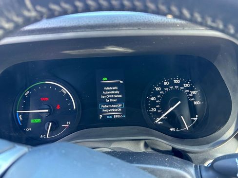 Used 2021 Toyota Sienna XLE image 16