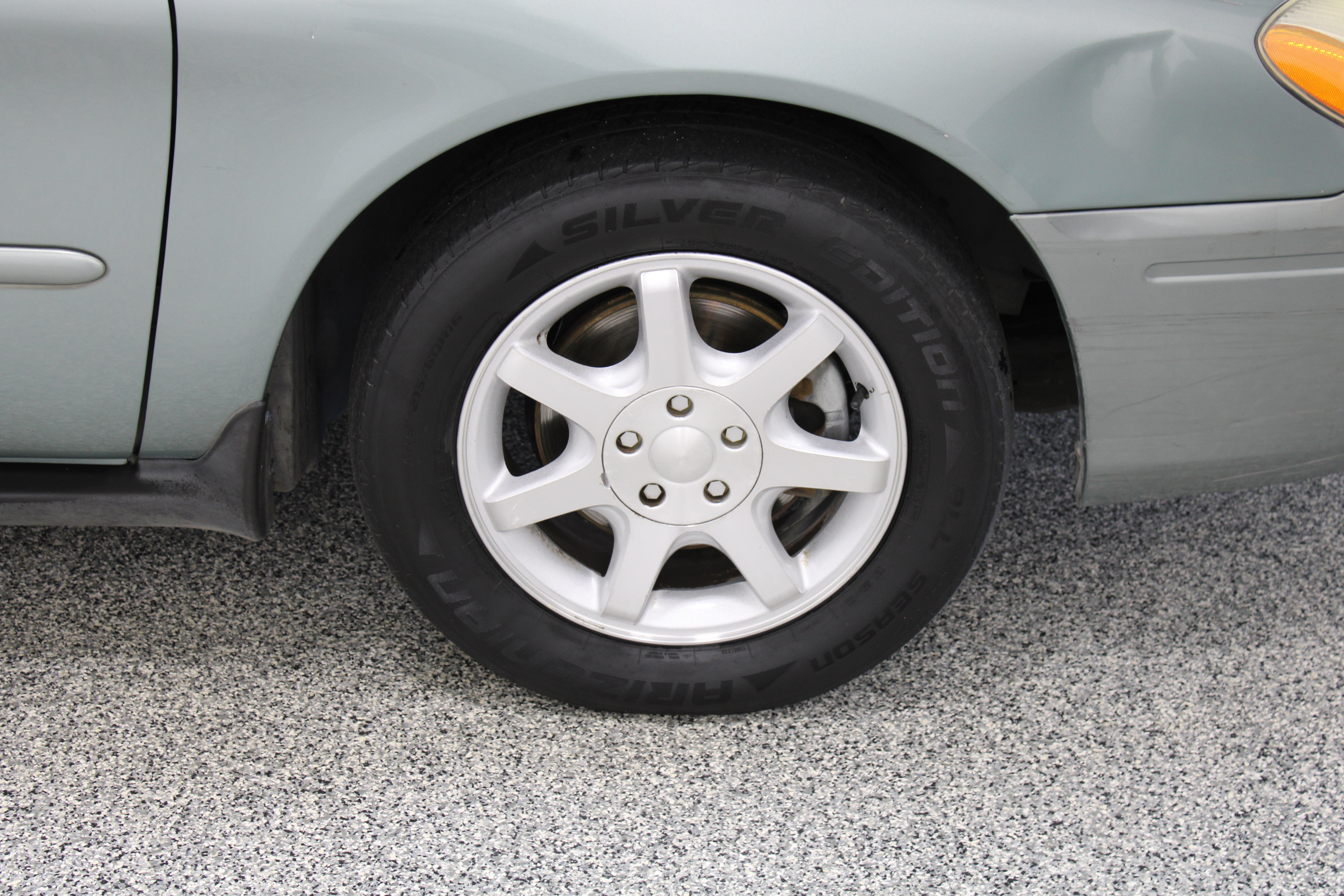 Used 2006 Ford Taurus SEL FWD image 5