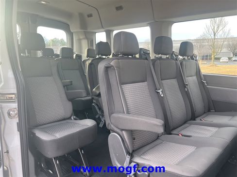 Used 2023 Ford Transit 350 XLT image 22