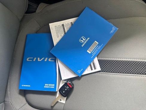 Used 2019 Honda Civic LX image 14