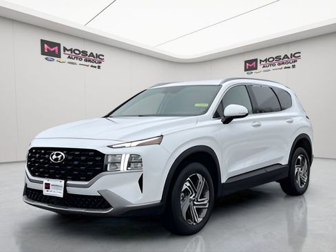 Used 2023 Hyundai Santa Fe SEL image 5
