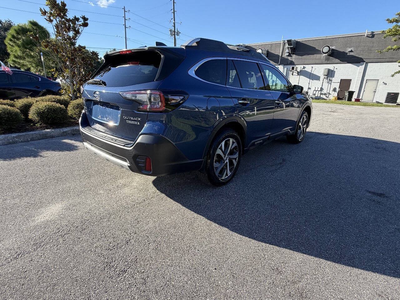 Used 2021 Subaru Outback Touring w/ Popular Package #2 AWD/4WD image 6
