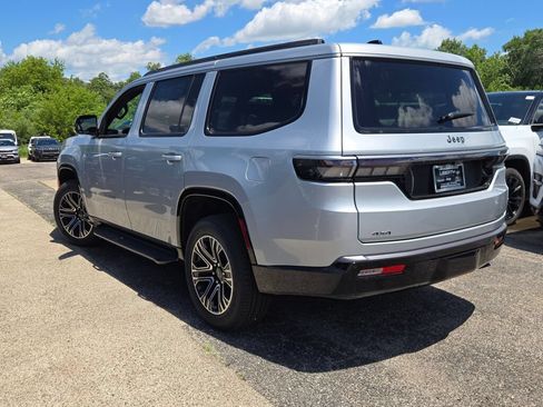 New 2026 Jeep Grand Wagoneer 4WD w/ HD Trailer Tow Package image 13