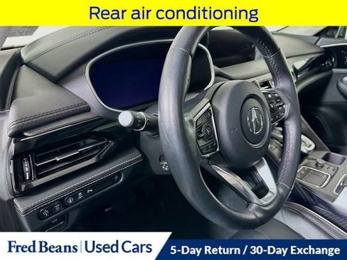 Used 2023 Acura MDX SH-AWD w/ Advance Package image 11