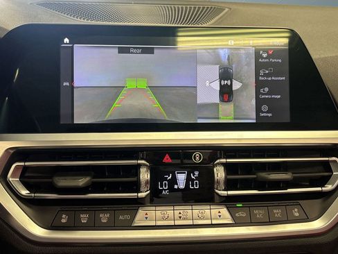 Used 2023 BMW M4 xDrive Competition image 30