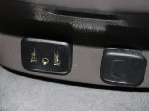 Used 2016 Chevrolet Malibu LT FWD image 37