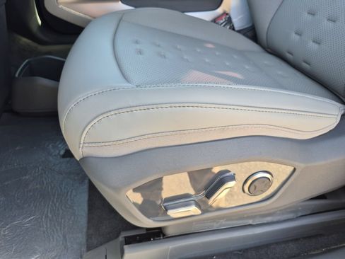New 2026 Kia EV9 Wind AWD/4WD image 11