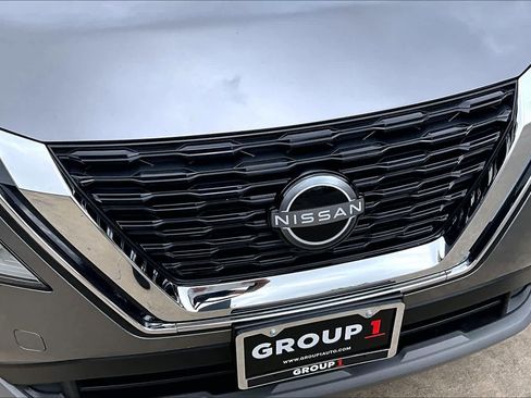 Certified 2023 Nissan Rogue SV w/ SV Premium B Package image 28