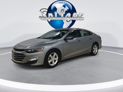 Used 2024 Chevrolet Malibu LT image 4