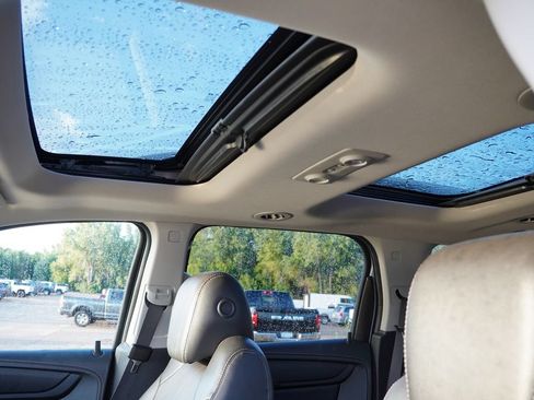 Used 2016 GMC Acadia SLT w/ Premium Edition AWD/4WD image 5