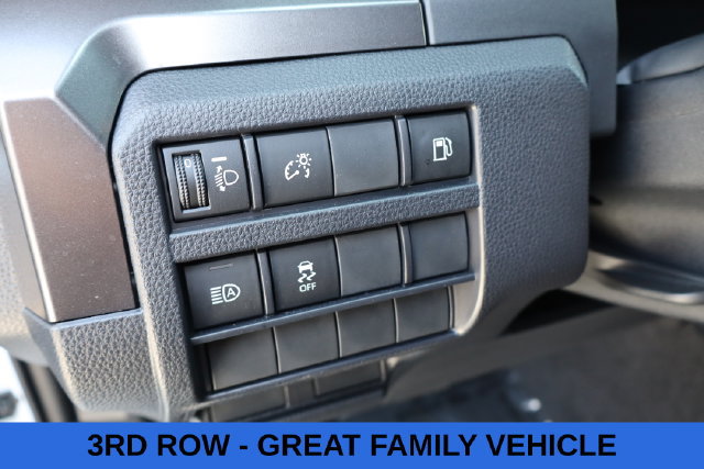Used 2026 Toyota 4Runner SR5 AWD/4WD image 14