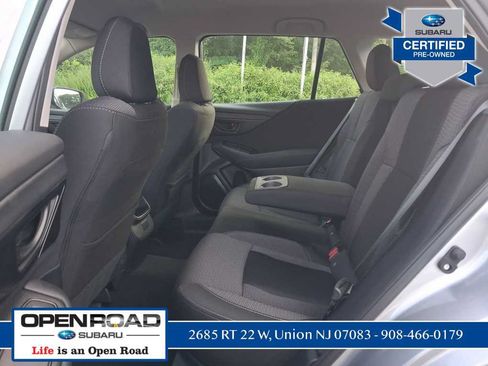 Used 2025 Subaru Outback AWD/4WD image 25