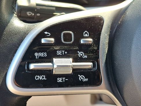 Used 2019 Mercedes-Benz A 220 image 23